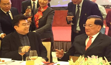 常文光董事長與國民黨榮譽主席連戰、山西省長樓陽生等嘉賓 出席海峽兩岸同胞神農炎帝民間拜祖典禮晚宴