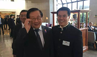 與首長對話，心系報國夢----中德科技園控股有限公司董事長、全德華人社團聯合會執行會長周松波博士